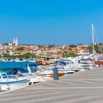 Apartman Awesome In With Wifi *